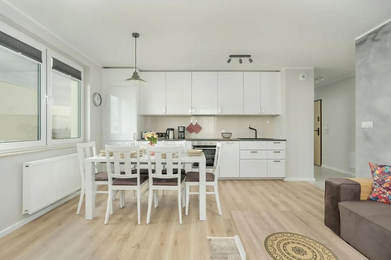 Apartment With 2 Bedrooms And Free Garage Poznan By Noclegi Renters